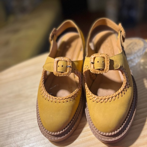 Beklina Shoes - Beklina!! Maria Mara Sandal -Saffron